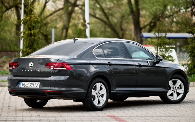 Volkswagen Passat cena 104900 przebieg: 19000, rok produkcji 2020 z Pasłęk małe 16